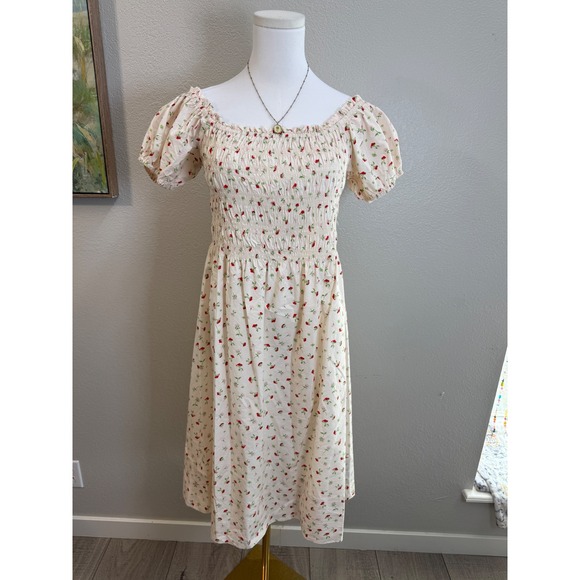 H&M Dresses & Skirts - cottagecore floral midi dress smocked milkmaid